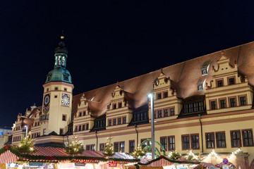 Weihnachtsmarkt am alten Rathaus in Leipzig, Sachsen, Deutschland