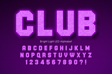 Fototapeta premium Lśniący alfabet LED, dodatkowo świecąca czcionka.