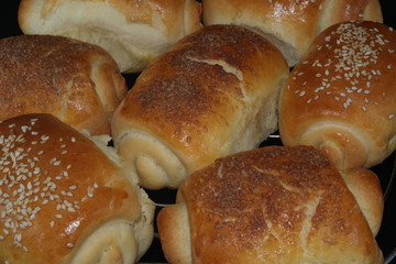 hot cross buns with sesame seeds