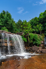 Naklejka premium Kbal Chhay Waterfall