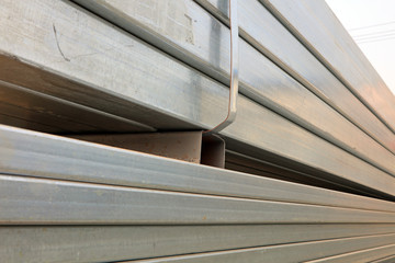 iron and steel building materials