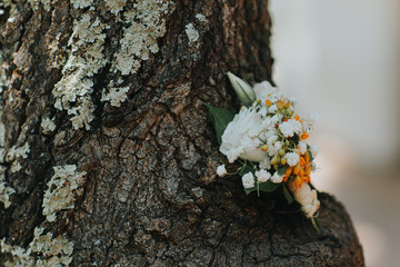 Boutonni&egrave;re fleurie