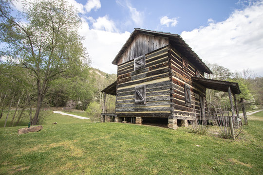 Old Kentucky Cabin. This is a historic log cabin on display in a national park and on public owned parklands.  It is not a privately owned property or residence. 