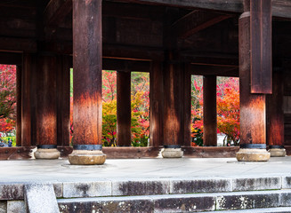 秋の京都　南禅寺　三門