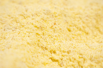 yellow corn meal
