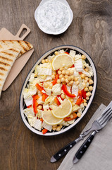Raw vegetables and chickpeas salad