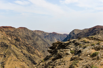 Fototapeta premium The mountains and valleys are under the sky.