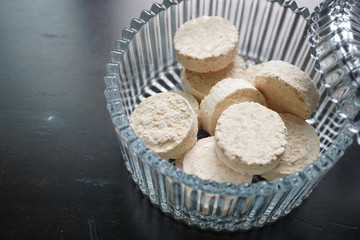 Kueh bangkok in a bowl glass