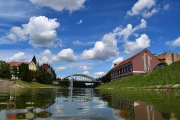 Obraz premium Zrenjanin and a small bridge