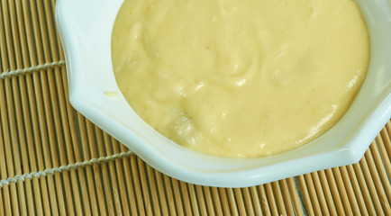 Queso fundido con pollo
