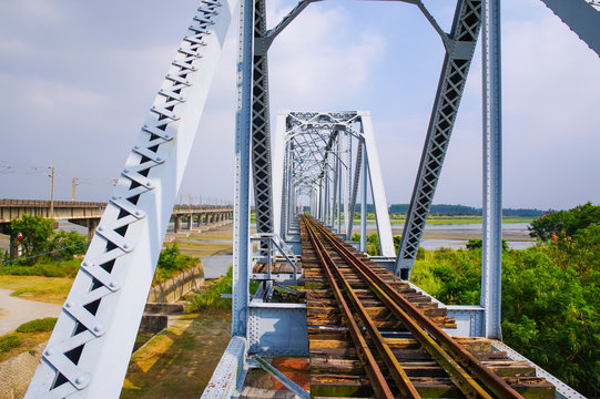 137 件の最適な トラス鉄橋 画像 ストック写真 ベクター Adobe Stock