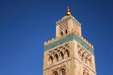 Nahaufnahme des Turms der Koutoubia-Moschee oder Kutubiyya-Moschee, Marrakesch, Marokko © OldskoolPhotography