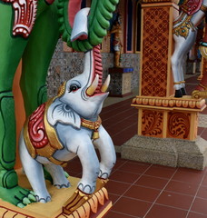 Fototapeta na wymiar Elephant statue at a Hindu temple