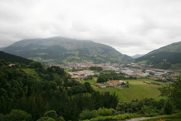 Fototapeta na wymiar Paisaje de Azpeitia municipio de Gipuzkoa (País Vasco)