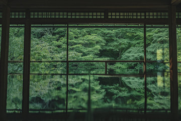 京都　お寺　寺　紅葉　光明寺　寺社仏閣　写真素材　リフレクション　写経　お茶室