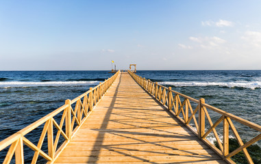 Obraz premium pier on the red sea in egypt coast