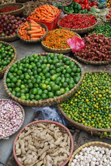 Traditional spices and vegetable market at Hanoi.