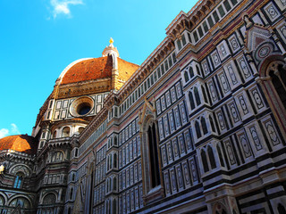 Fototapeta premium View of the Florence Cathedral (Duomo di Firenze, Cattedrale di Santa Maria del Fiore) in Florence, Italy
