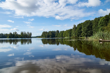 Fototapeta na wymiar Views of lake Seliger