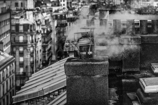 Fototapeta Small smoking chimneys in Paris