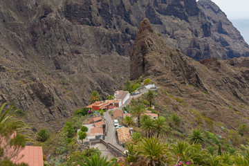 Fototapeta na wymiar Masca, pequeño pueblo turístico de Tenerife (Islas Canarias, España).
