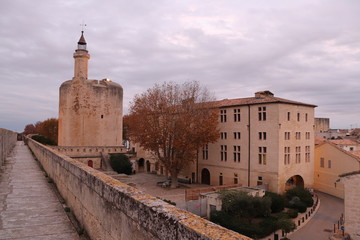Fototapeta premium Chemin de ronde sur les fortifications du village de Aigues Mortes - Département du Gard - Languedoc Roussillon - Région Occitanie - France