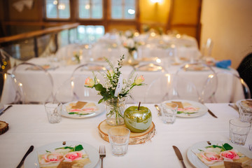 table arrangements at a wedding location