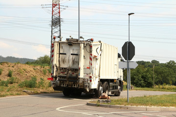 Müllauto von hinten