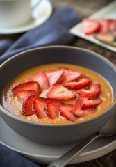 Squash Porridge with Strawberries