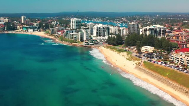 Aerial view of Cronulla Beach in Sydney&rsquo;s south, Australia on a sunny day 