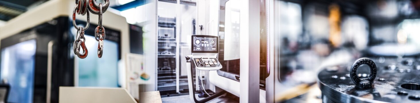 industrielle Fabrikhalle - Produktion & Industrielle Fertigung  in der Metallbranche