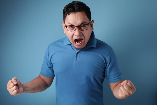 Outraged Photo Examples Outraged Images – Parcourir 26,452 le catalogue de photos, vecteurs et ...