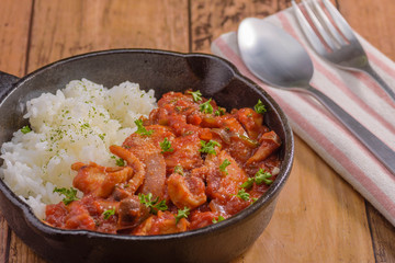 チキンのトマト煮込み