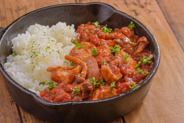 チキンのトマト煮込み