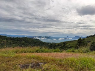 Obraz premium landscape with mountains and clouds