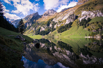 Fototapeta na wymiar wide angle landscape of Seealpsee in Switzerland