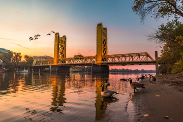Image of the Tower Bridge in Sacramento © Marcus