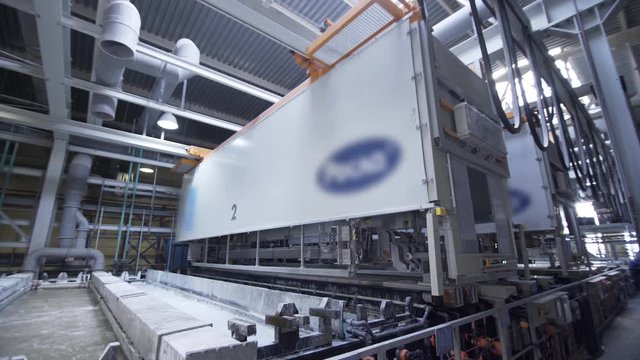 Anodizing, aluminum, aluminium production line factory, anodising, electrolytic passivation process to increase the thickness of the natural oxide layer on the surface of metal parts.