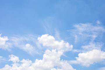Obraz premium Blue sky and soft white clouds at day time for background.