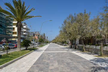 Naklejka premium Pescara Seafront rano na wiosnę