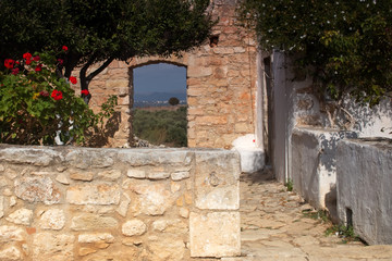 Aptera