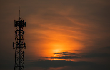 Zmierzch Telefonij Komórkowej © Wojciech Lisiński