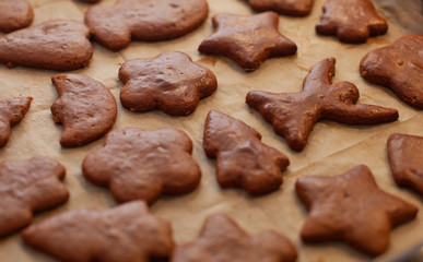 Christmas traditions baked goods root cake.