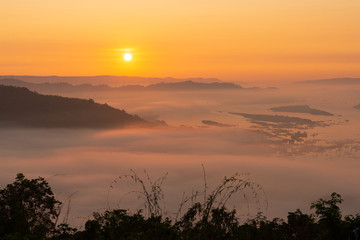 Fototapeta na wymiar beautiful sunrise at Phu Huai I San viewpoint