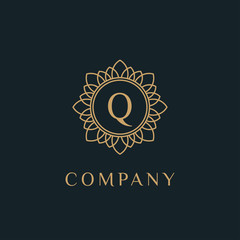 luxury monogram letter Q logotype. premium brand icon. elegant alphabet/initial frame design vector. can be used for beauty industry, cosmetics, salon, boutique, spa, company, corporate, etc.