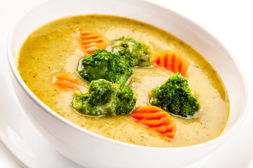  Vegetable soup on white background 