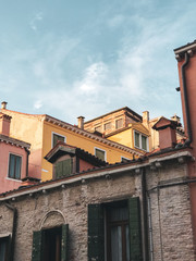 Fototapeta na wymiar View of rooftops in Venice