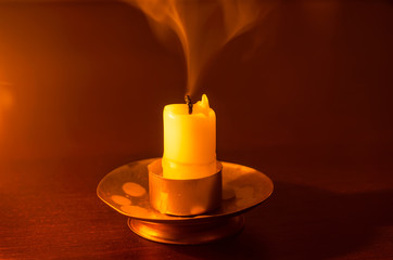 extinct candle