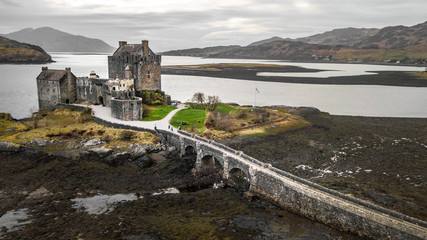 Obraz premium Eilean Donan Castle Medieval Highlands Clans Scots Skye Scotland UK