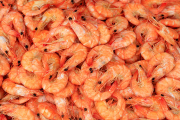 mature prawns are in the kitchen